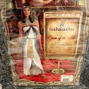 Queen of the Nile costume
